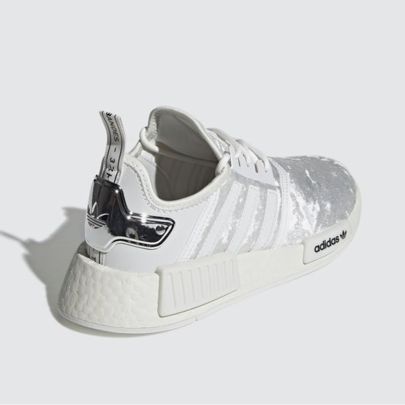 NEW! Adidas Women's NMD_R1 Crystal White Silver Metallic Running Shoes Size 8 - Picture 4 of 9